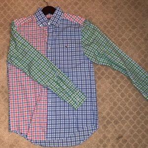 Awesome Vineyard vines slim fit button down